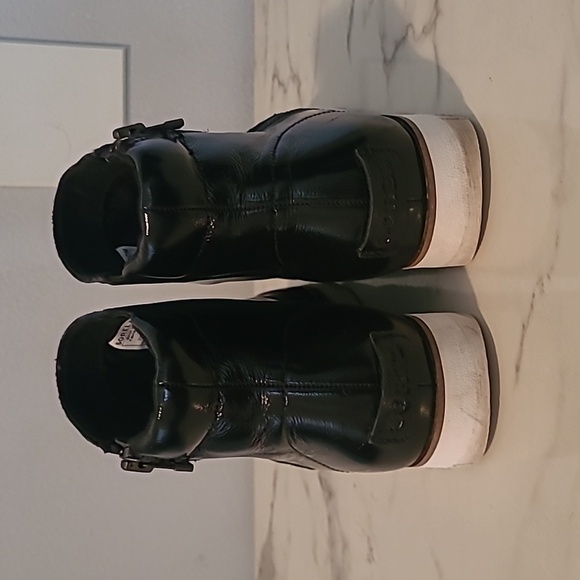 Sorel Harlow Black Waterproof Patent Leather Chelsea Zip Ankle Boots Wmns 8 - Picture 6 of 13